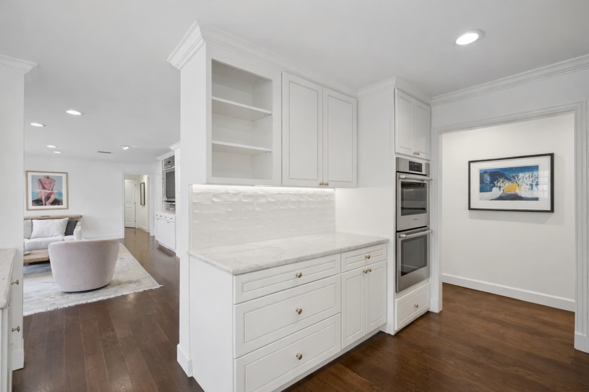 Dallas Timbergrove kitchen remodel pantry and double oven wall