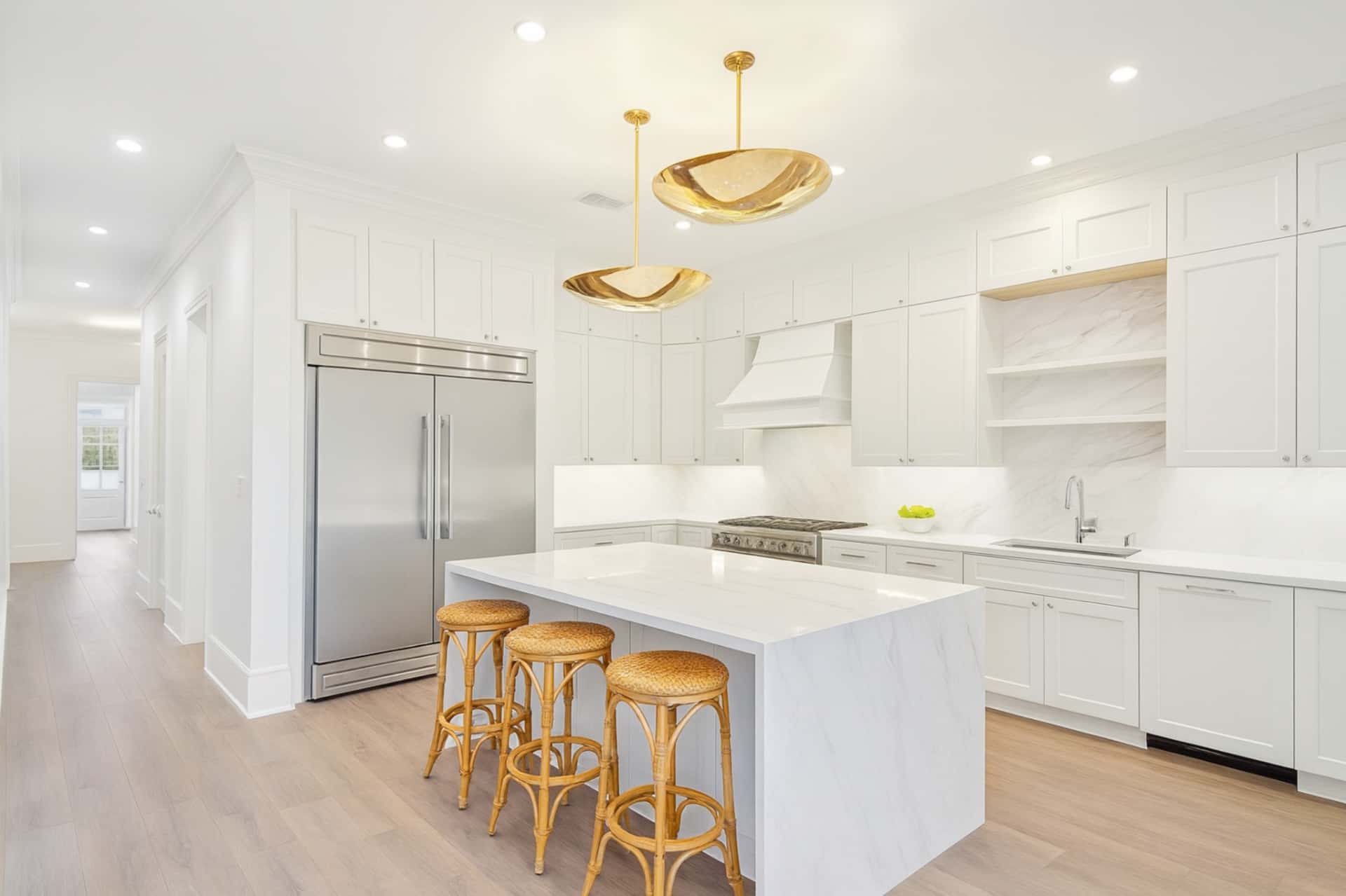 Modern luxury kitchen remodel by Genco Construction in Dallas–Fort Worth